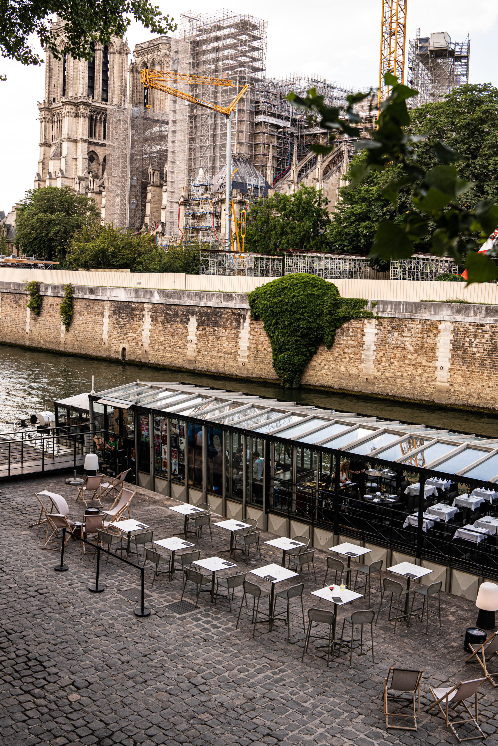 Lyon. Une nouvelle péniche-bar a ouvert à la place de The Boat : découvrez  le concept